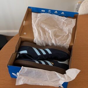 Adidas HANDBALL SPEZIAL Navy and Light Blue Sneakers - BRAND NEW